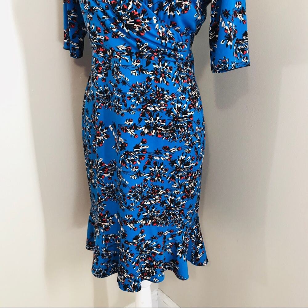 Taylor Dress - Picture 3 of 6